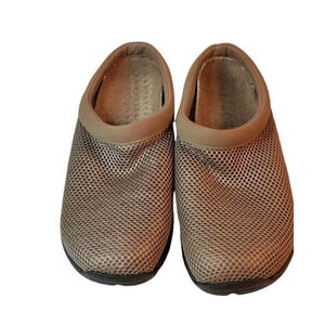Womens 8.5 Shoes Merrell Slip On Mesh Taupe Brown Performance Footwear J63320
